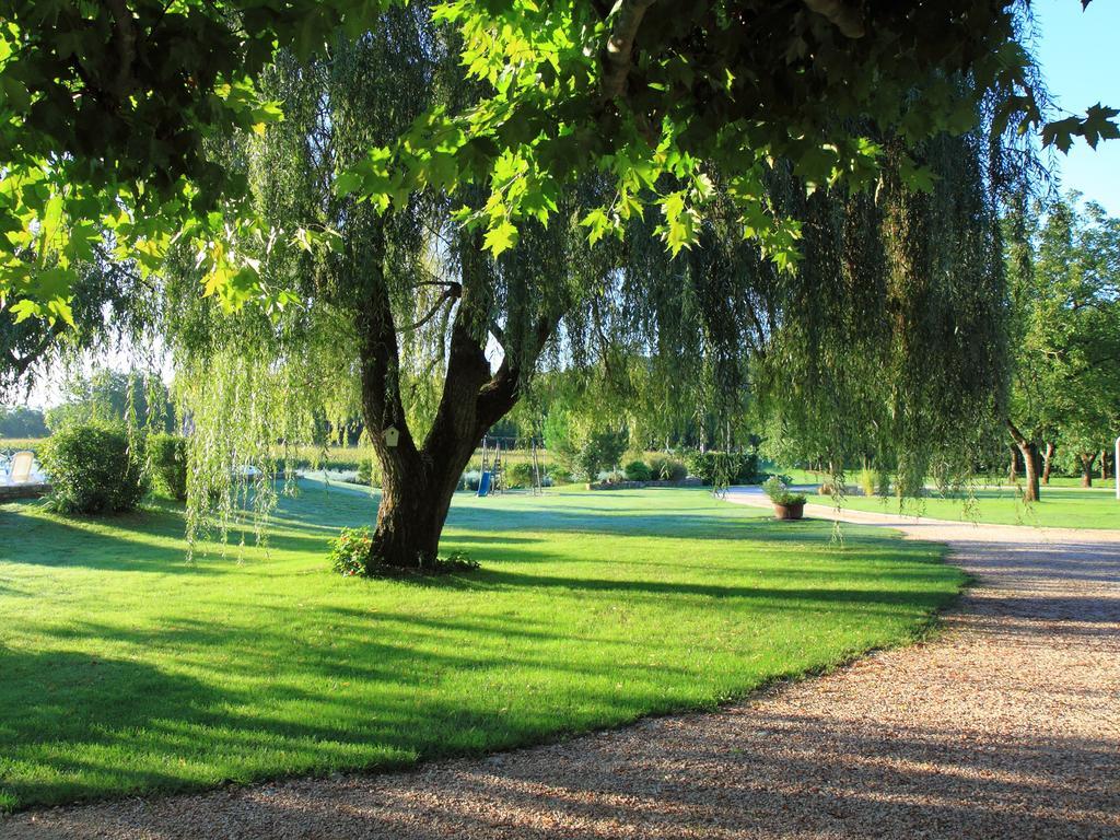 Hotel Domaine Des Escouanes Prudhomat Exteriér fotografie
